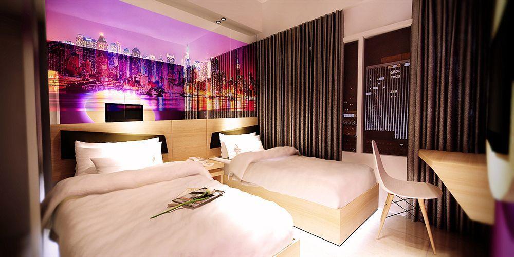G Suites Hotel By Amithya Surabaya Exterior foto