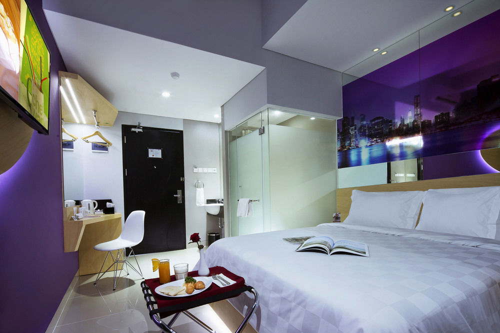 G Suites Hotel By Amithya Surabaya Exterior foto